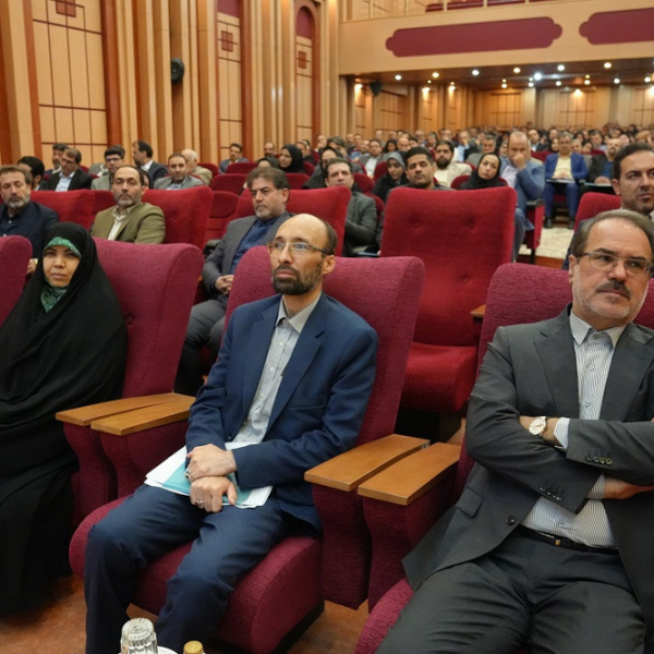 زهرا شیخی